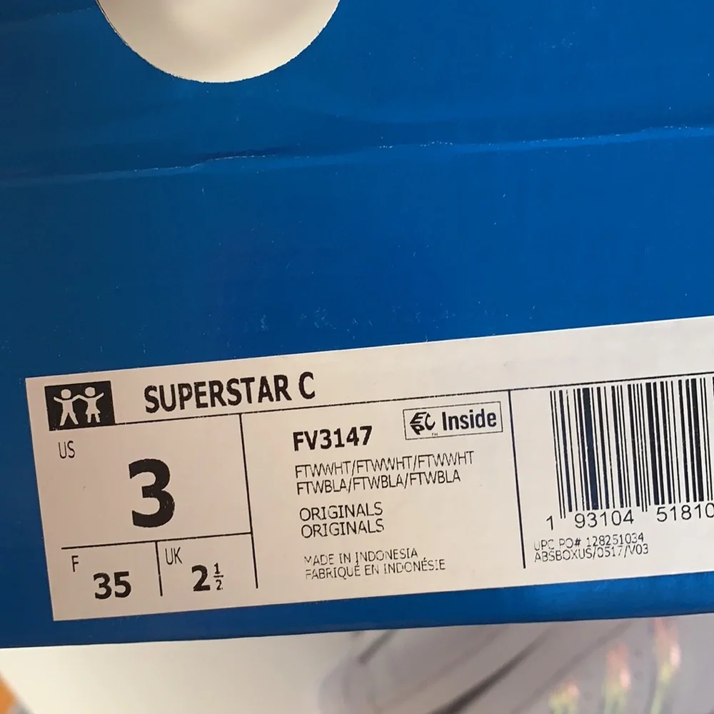 Girls Adidas sneakers